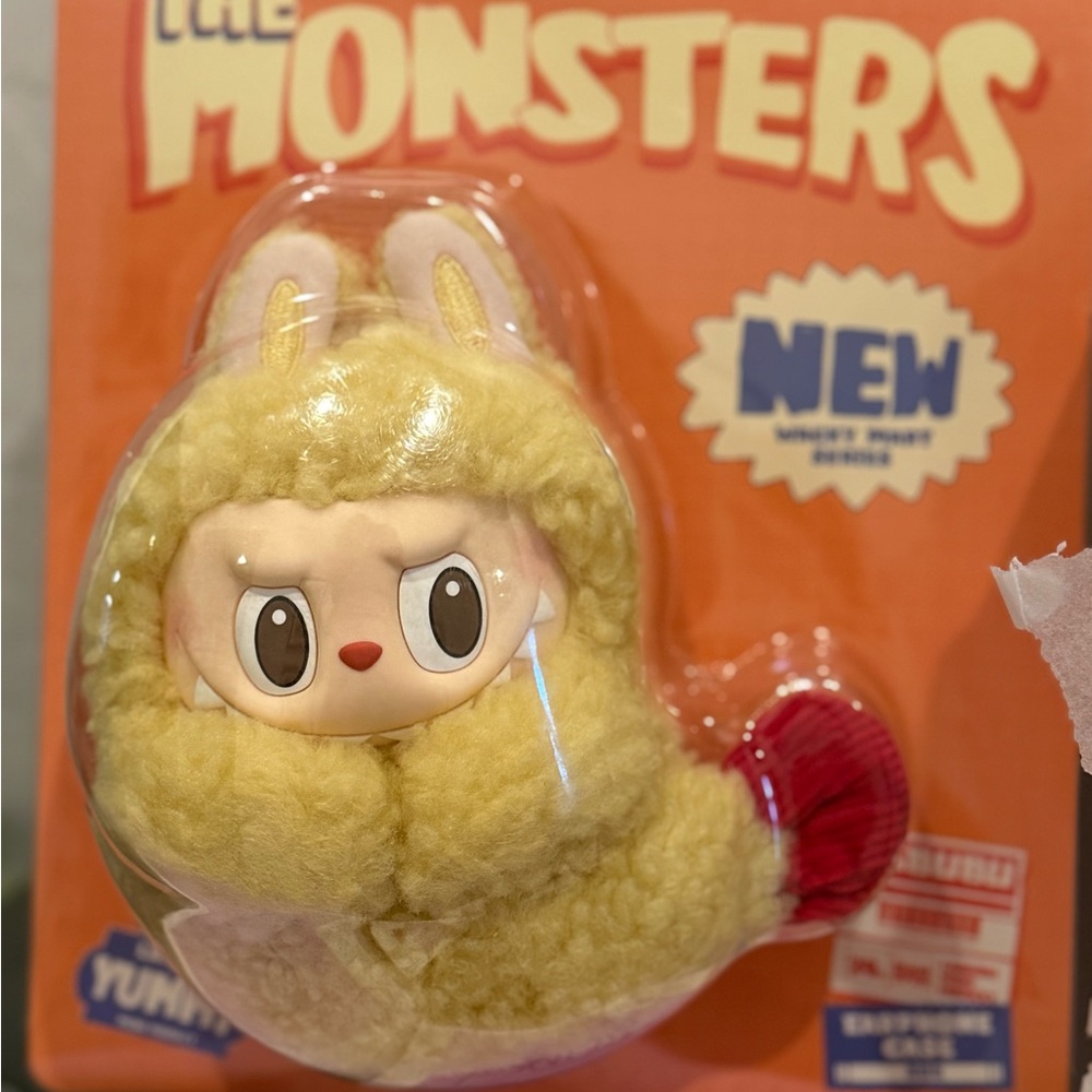 Labubu Wacky Mart Shrimp Case